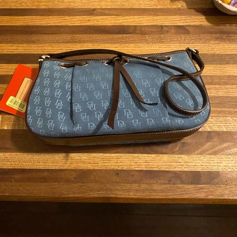 Vintage dooney and Bourke purse with tags!